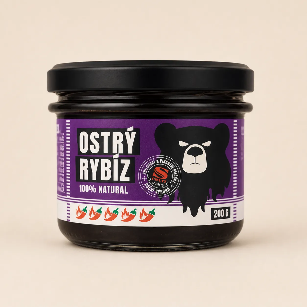 Соус Ostrý rybíz в студийной продуктовой сцене